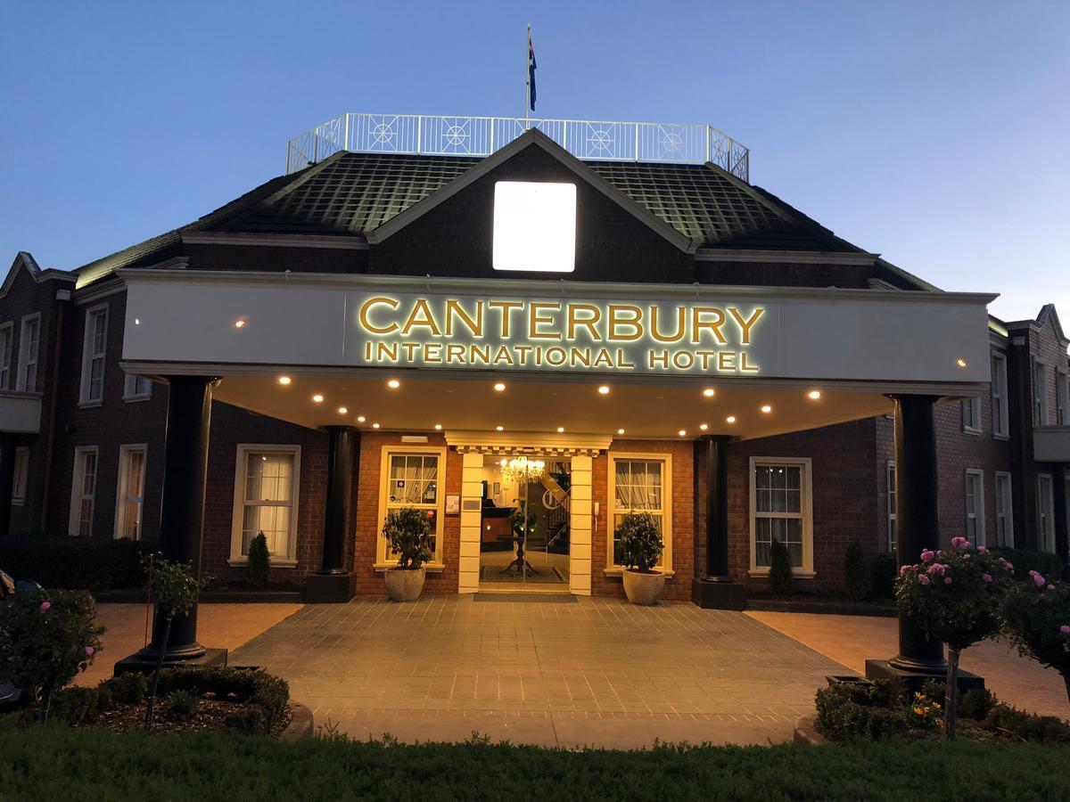 Quality Hotel Canterbury International Forest Hill Exteriér fotografie